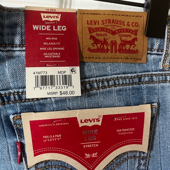 Levi's Relaxed Fit Blue Jeans for girls - Picture 3 of 4